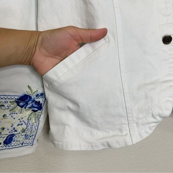 Denim & Co Vintage Embroidered Stretch Long Sleeves Jean Jacket - Picture 6 of 14